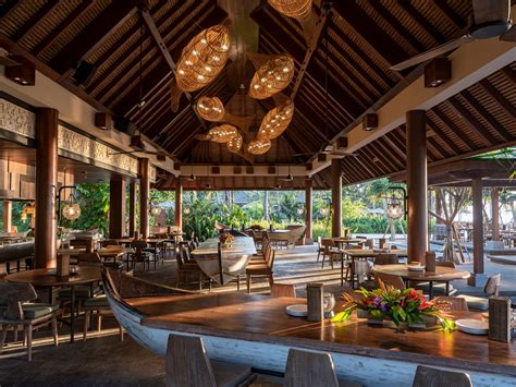 fisherman's club shoal bay restaurant.